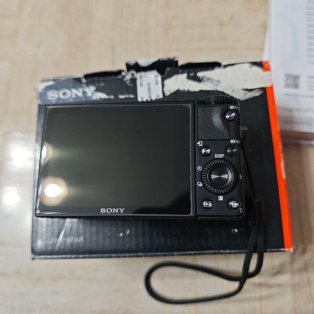 Sony RX100 V como nuevo