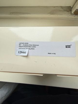 Cintura Montblanc reversibile marrone e cuoio.