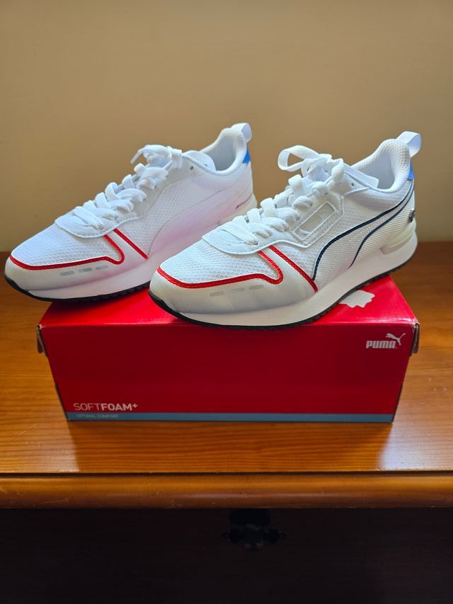 Zapatillas Puma BMW Blancas y Rojas