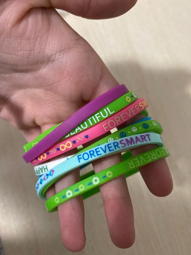 Lote de pulseras de silicona