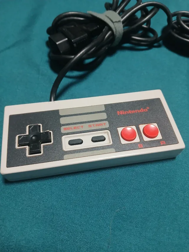 2 Mandos Nintendo NES