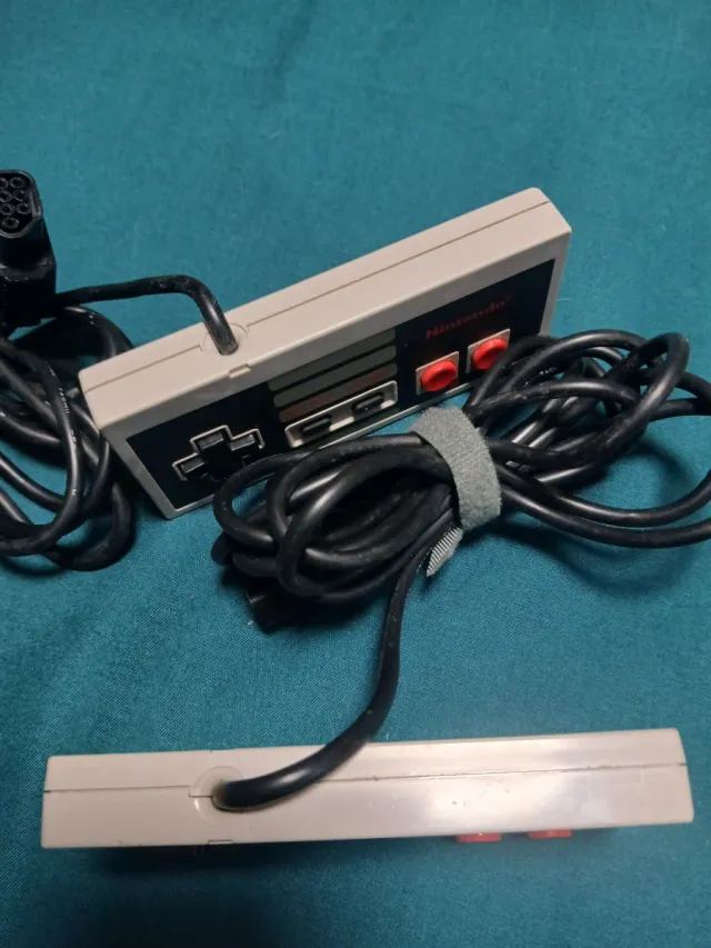 2 Mandos Nintendo NES