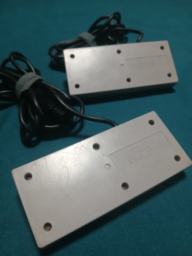 2 Mandos Nintendo NES