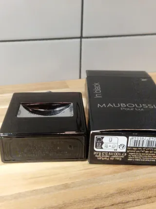 Perfume Mauboussin in black Pour Lui
