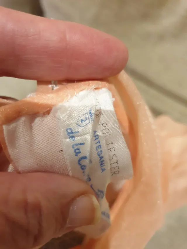 Vestido coral de niña