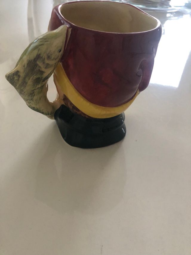 Jarra de porcelana coleccionable