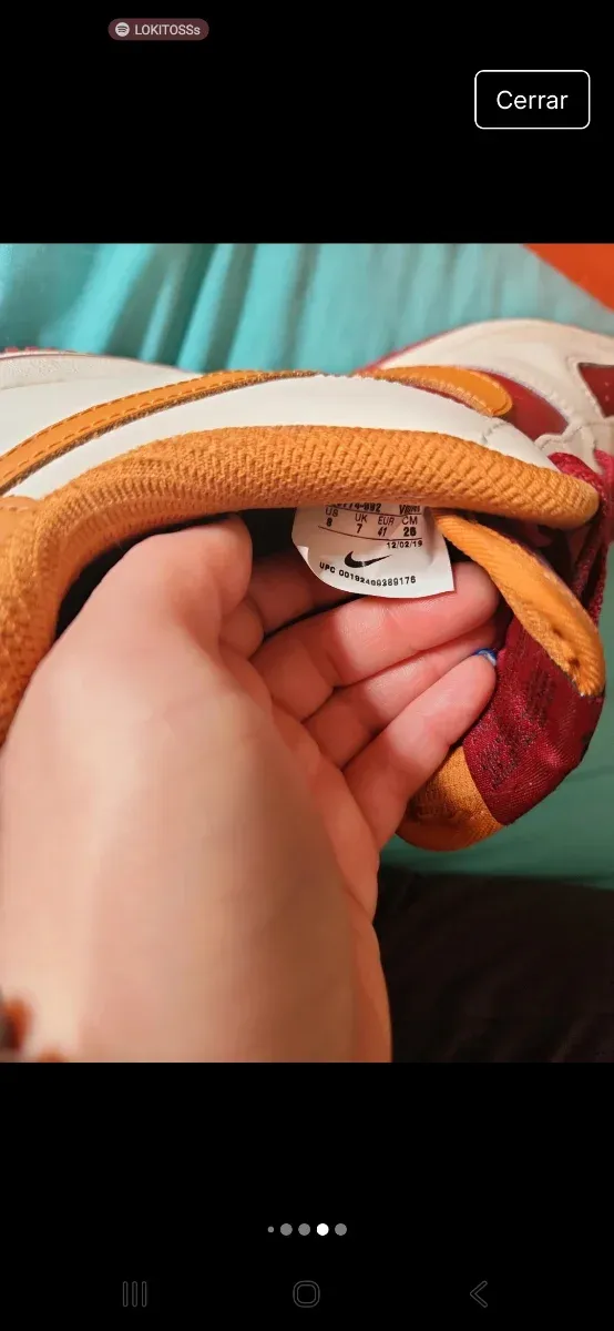 Zapatillas Nike Air Force Camel y Burdeos