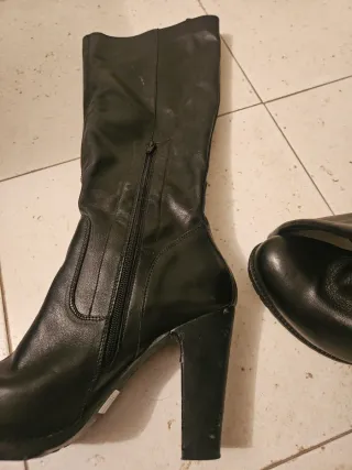 Stivali neri tacco 38