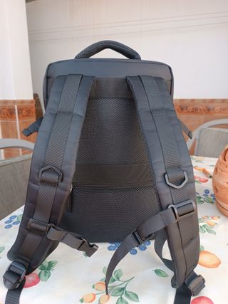 Mochila Urbana Negra Impermeable Pequeña OFERTA