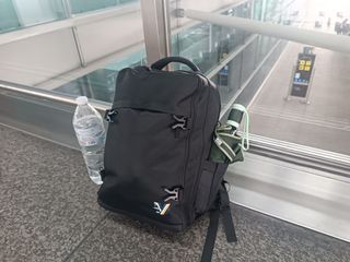 Mochila Urbana Negra Impermeable Pequeña OFERTA