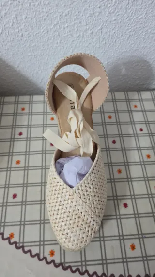 Sandalias de esparto con lazada