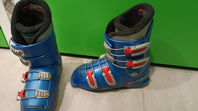 Botas de esquí azules