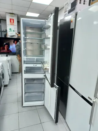 Nevera Combi Nueva Con Tara