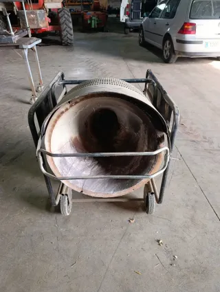 Calentador Gasoil Negro y Amarillo pare arreglar o