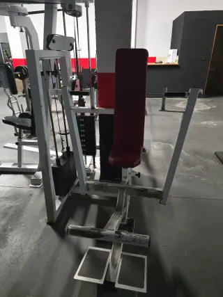 Máquina de gimnasio profesional