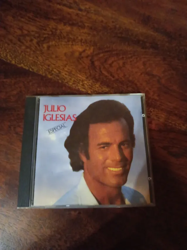 CD Julio Iglesias Especial