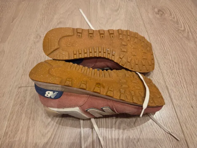 Deportivas New Balance Beige/Rosa Talla 44.5