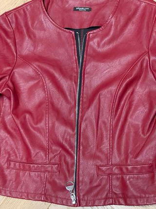 Giacca effetto pelle rossa