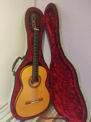 Guitarra flamenca Fernando Caldera modelo Puchero