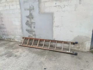 Escalera electricista 2 hojas De 2'10cm cada una