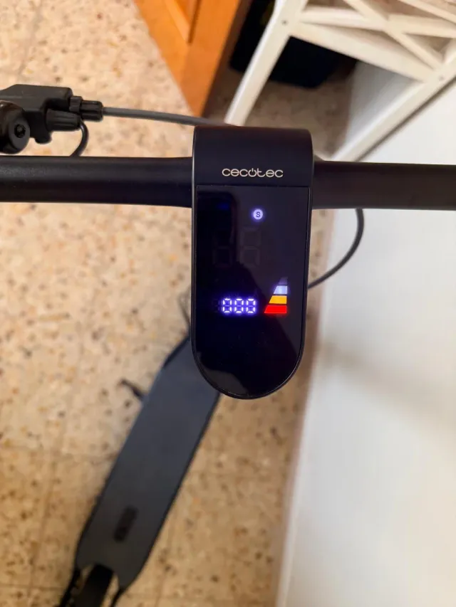 Patinete eléctrico Cecotec bongo Serie D20