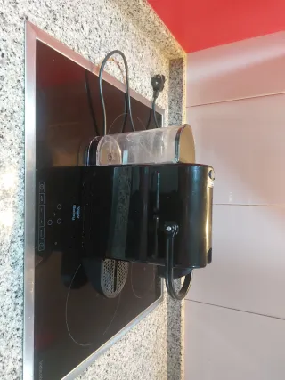 Macchina da caffè Nespresso nera