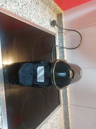 Macchina da caffè Nespresso nera