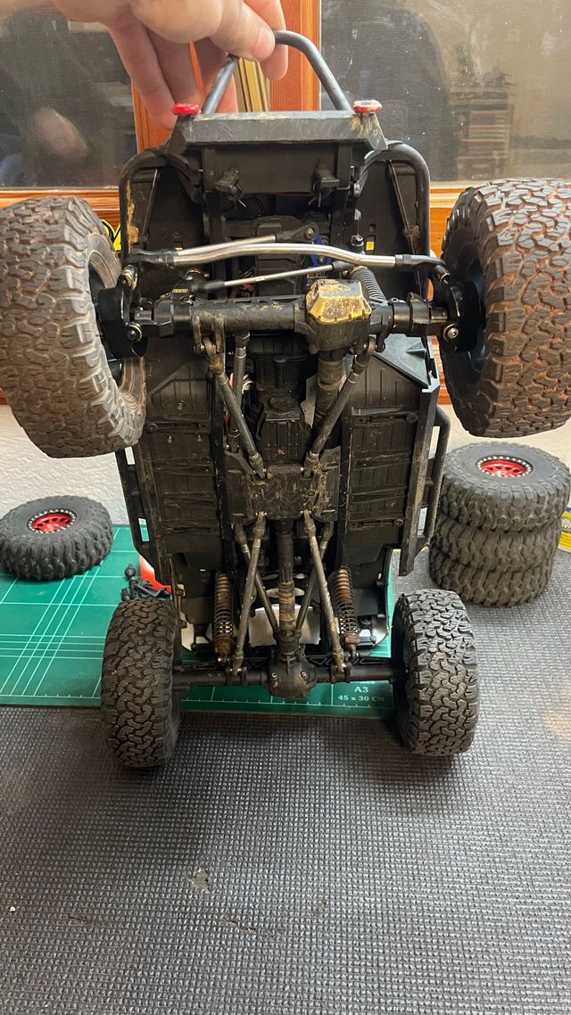 Axial SCX10 III CJ7