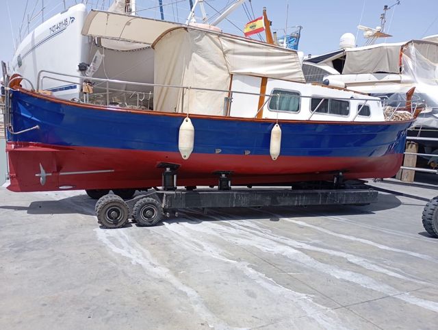 Barco Llaut en venta