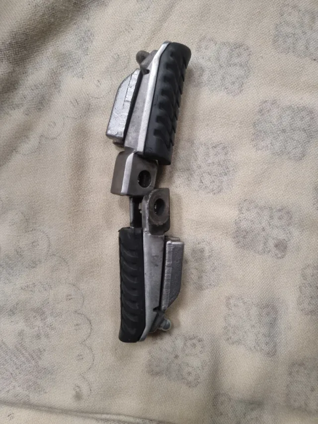 Estriberas Kawasaki Z900