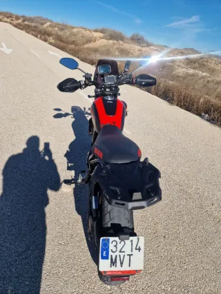 Ducati Scrambler Full Throttle muchos extras