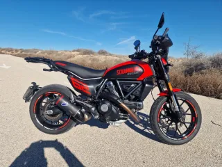 Ducati Scrambler Full Throttle muchos extras