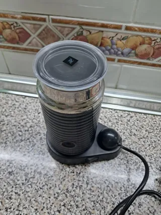 Espumador de leche Nespresso