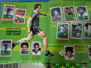 Álbum cromos fútbol Liga 92/93. Álbum completado.