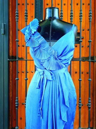 Vestido fiesta azul con plisados "Antea"Talla L/40