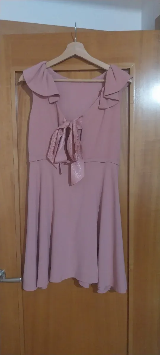 Vestido rosa palo. Usado una vez. Talla 14+