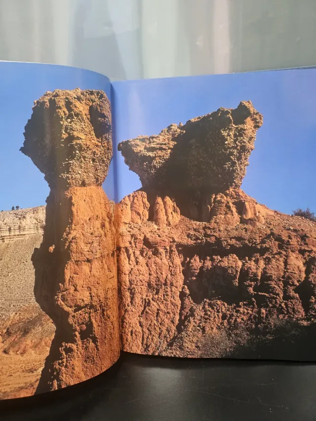 Montanas Del Mundo/ Mountains of the World (Spa...