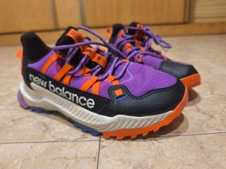 Zapatillas New Balance 39 Morado Naranja