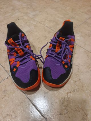 Zapatillas New Balance 39 Morado Naranja