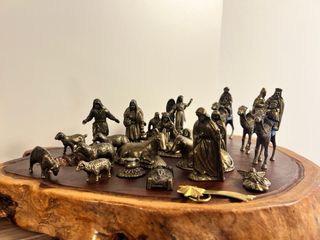 Belén Navideño Bronce 26 figuras