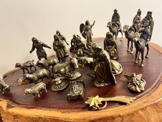 Belén Navideño Bronce 26 figuras