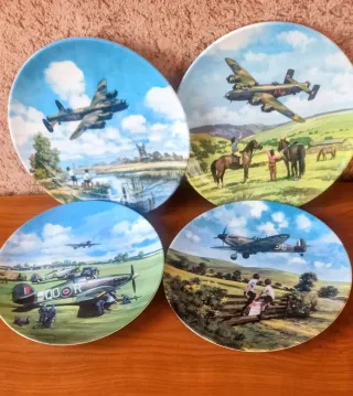 4 Piatti Royal Doulton da Collezione 20cm