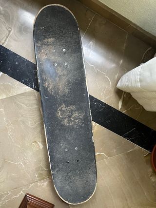 Monopatín Skate Board Diseño Calaveras