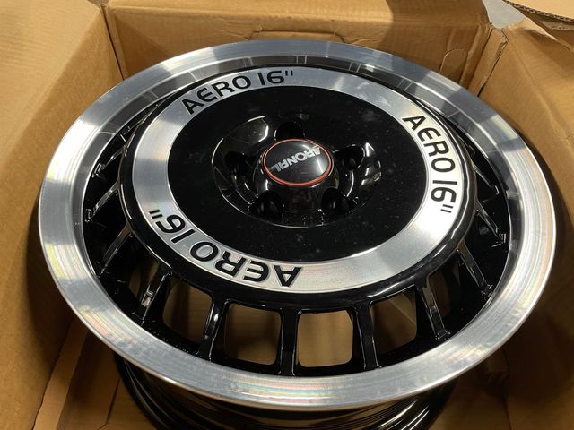 Llantas Ronal Aero 16