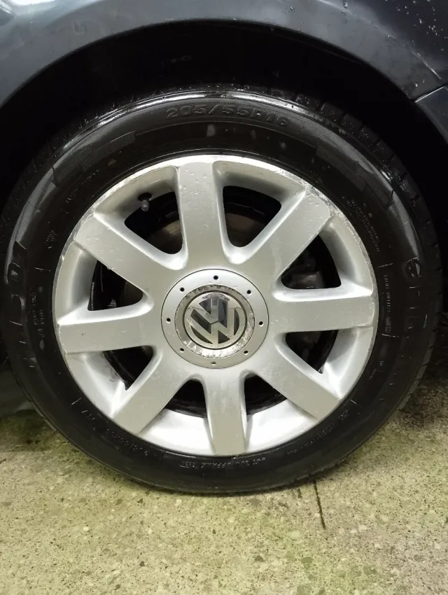 Volkswagen Golf 2004