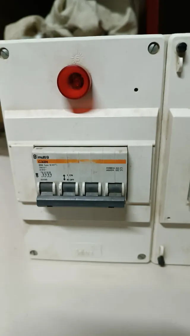 Caja con 2 diferenciales