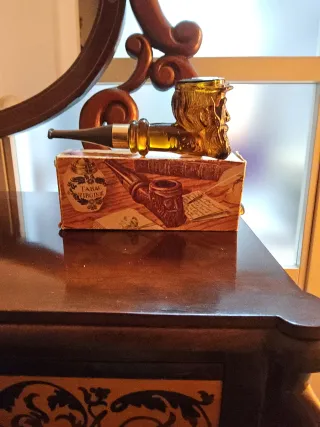 ● Negociable. Bote de colonia Avon ●