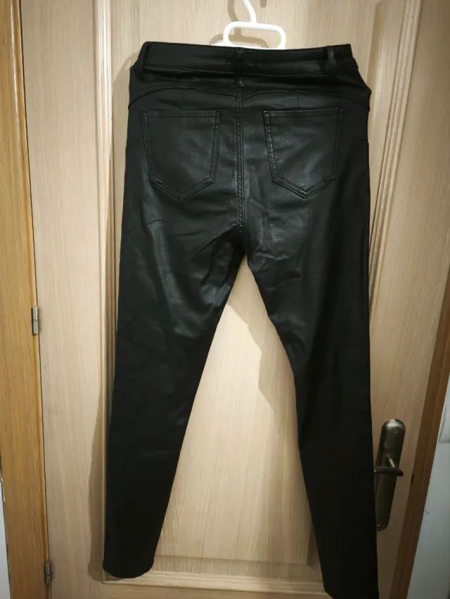 Pantalón pitillo negro mujer T.38