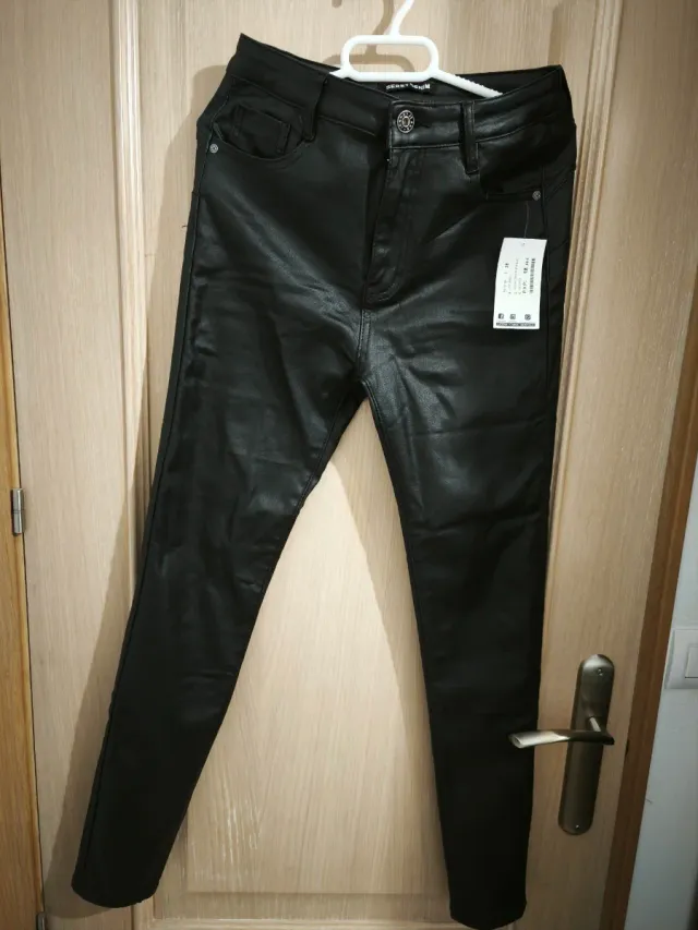 Pantalón pitillo negro mujer T.38