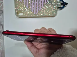 iPhone XR Rosso + Custodia